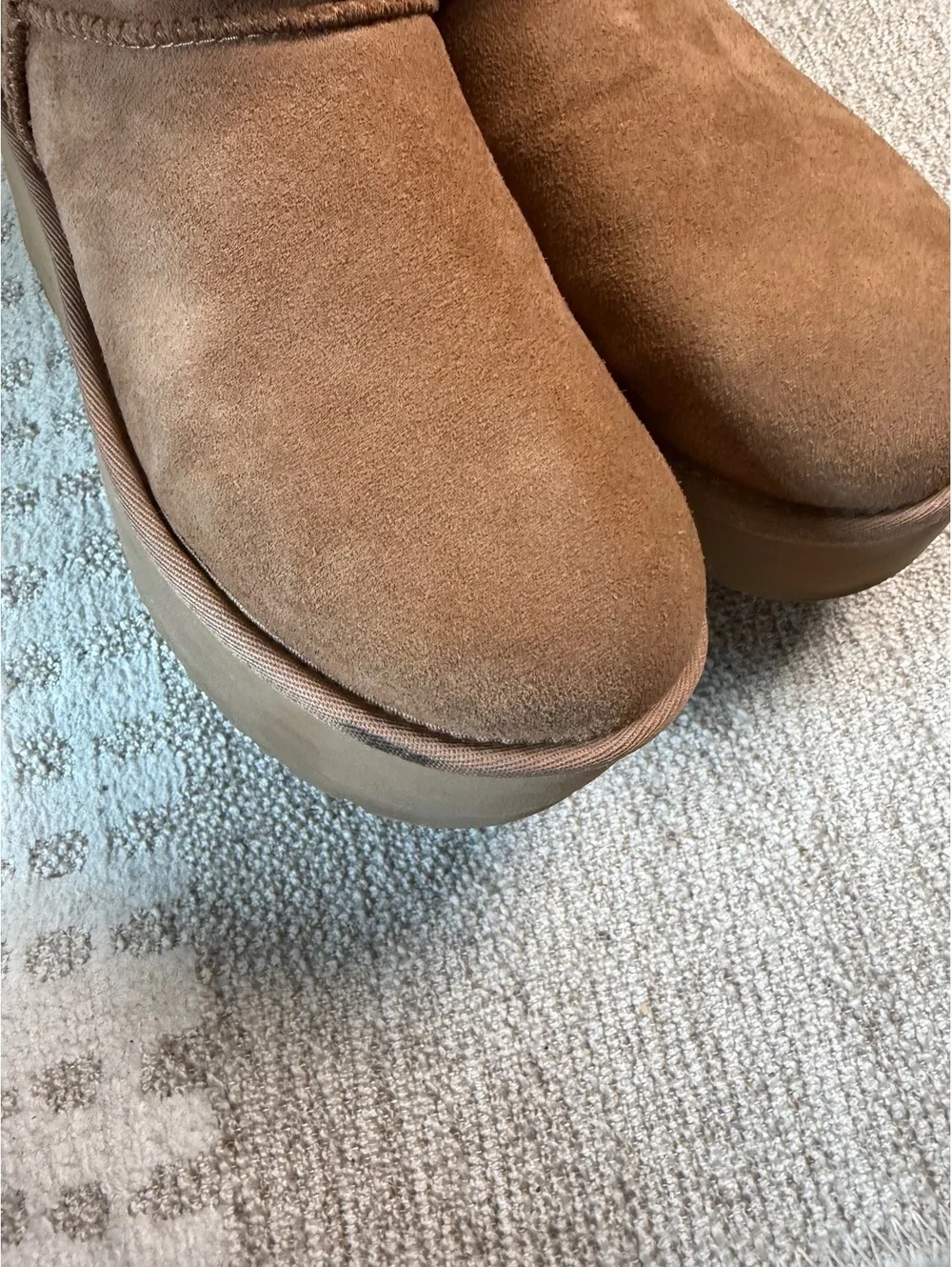 UGG Women's Ankle Boots with Platform Sole in Brown Suede